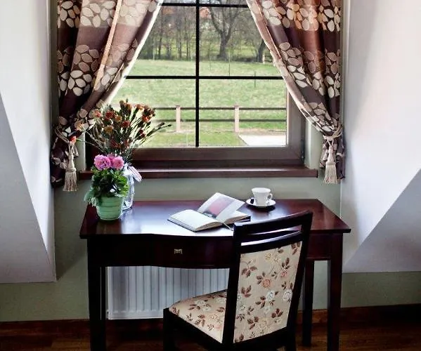 Enklawa Gospodarstwo agroturystyczne *